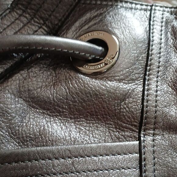 B. MAKOWSKY  - Picture 3 of 6